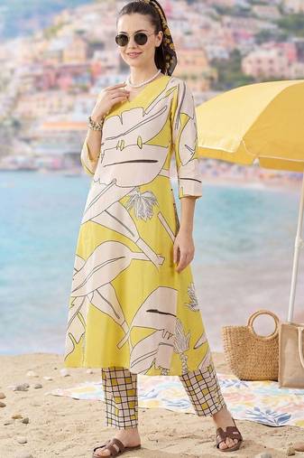 Women Printed Regular Pure Cotton Kurta with Trousers