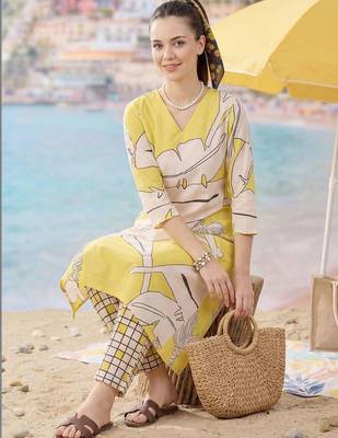 Women Printed Regular Pure Cotton Kurta with Trousers 5