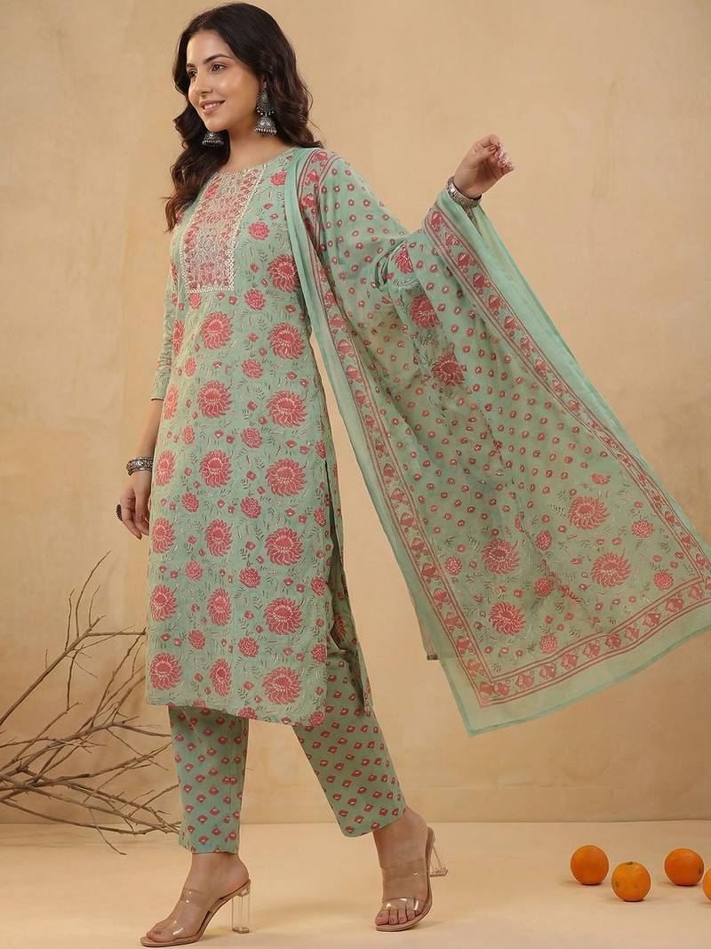 Women Floral Printed Regular Mirror Work Kurta with Trousers & With Dupatta