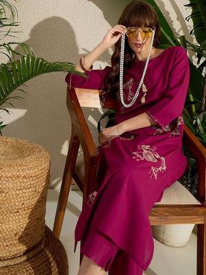 Women Embroidered Regular Pure Cotton Kurta with Trousers 6