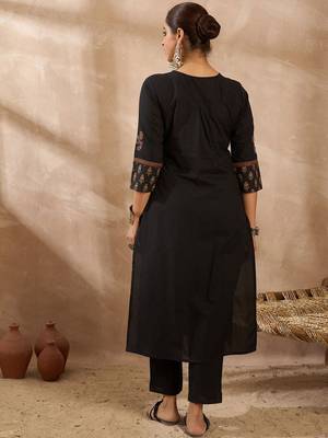 Women Ethnic Motifs Embroidered Pleated Sequinned Pure Cotton Kurta with Trousers 5