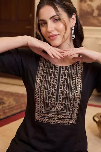 Women Ethnic Motifs Embroidered Regular Thread Work Kurta with Trousers & With Dupatta