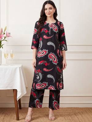 Women Paisley Printed Regular Thread Work Pure Cotton Kurta with Palazzos 5