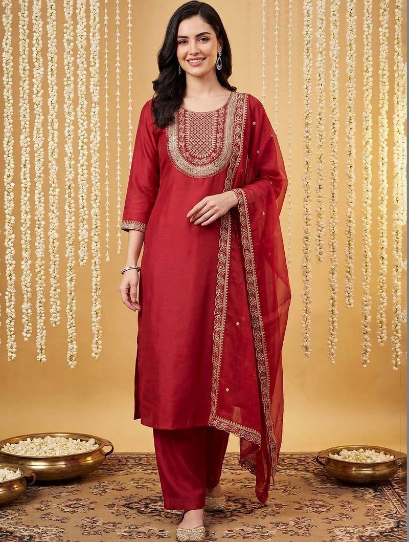 Women Ethnic Motifs Embroidered Regular Liva Kurta with Palazzos & With Dupatta