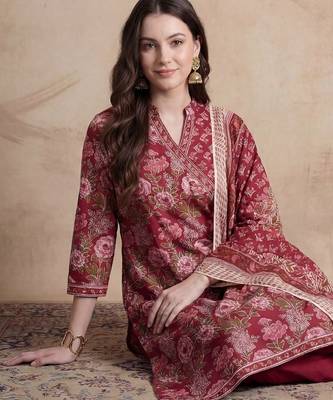 Women Floral Printed Angrakha Pure Cotton Kurta with Trousers & With Dupatta 1
