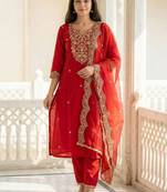 Women Ethnic Motifs Embroidered Regular Thread Work Liva Kurta with Trousers & With Dupatta