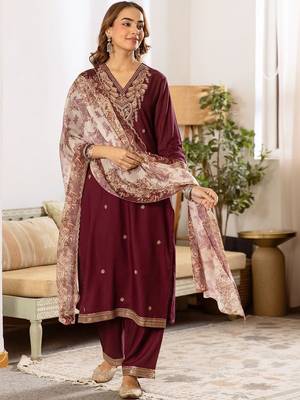 Women Ethnic Motifs Embroidered Regular Thread Work Kurta with Palazzos & With Dupatta 6