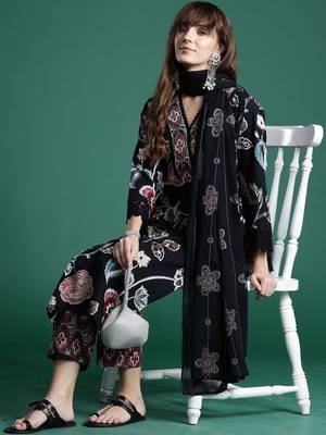 Women Floral Printed Regular Pure Cotton Kurta with Trousers & With Dupatta 1
