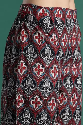 Women Floral Printed Regular Pure Cotton Kurta with Trousers & With Dupatta