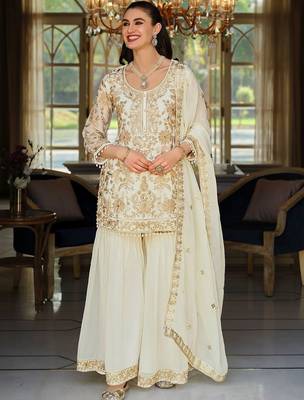 Women Floral Embroidered Regular Beads and Stones Kurta with Sharara & With Dupatta 1