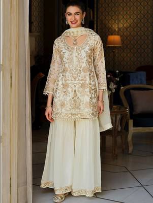 Women Floral Embroidered Regular Beads and Stones Kurta with Sharara & With Dupatta 2