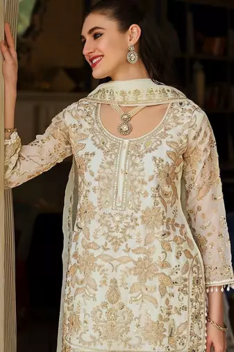 Women Floral Embroidered Regular Beads and Stones Kurta with Sharara & With Dupatta