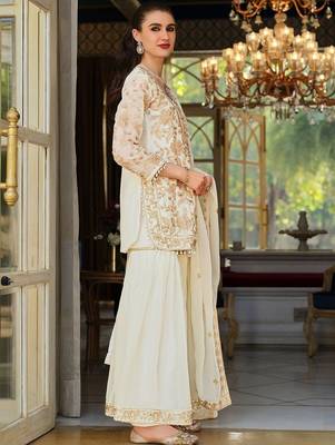Women Floral Embroidered Regular Beads and Stones Kurta with Sharara & With Dupatta 5