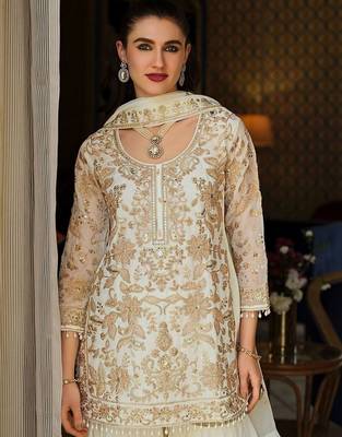 Women Floral Embroidered Regular Beads and Stones Kurta with Sharara & With Dupatta 6