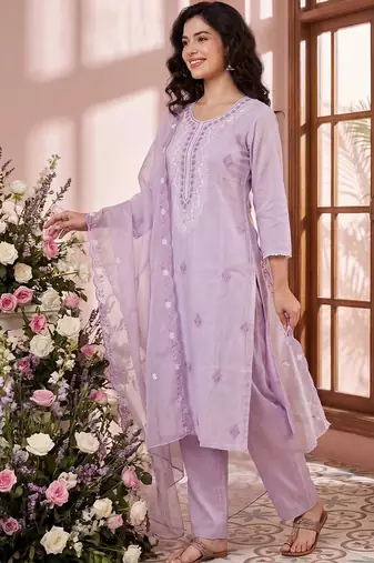 Women Ethnic Motifs Embroidered Regular Chikankari Kurta with Trousers & With Dupatta