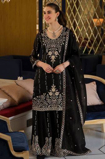 Women Paisley Embroidered Regular Beads and Stones Kurta with Palazzos & With Dupatta