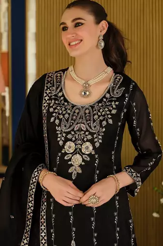 Women Paisley Embroidered Regular Beads and Stones Kurta with Palazzos & With Dupatta