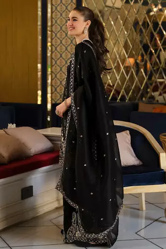 Women Paisley Embroidered Regular Beads and Stones Kurta with Palazzos & With Dupatta