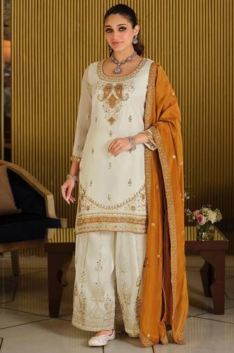 Women Paisley Embroidered Regular Beads and Stones Kurta with Palazzos & With Dupatta