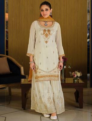 Women Paisley Embroidered Regular Beads and Stones Kurta with Palazzos & With Dupatta 2