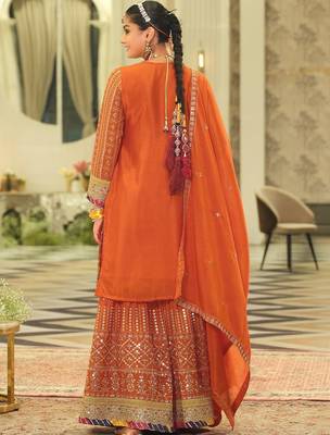Women Ethnic Motifs Embroidered Regular Sequinned Kurta with Sharara & With Dupatta 3