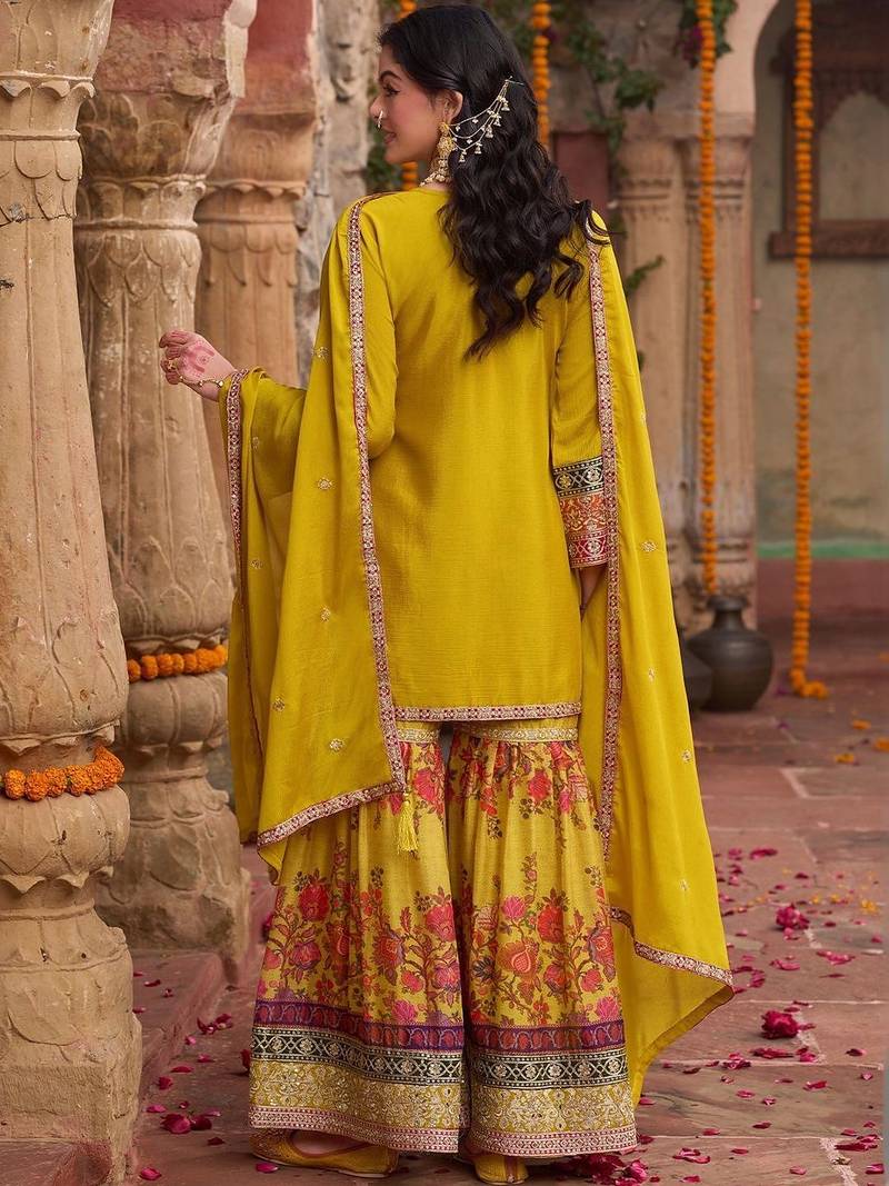 Women Kurta Sets