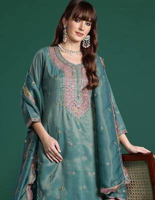 Ethnic Motifs Embroidered Sequinned Kurta with Palazzos & Dupatta 1