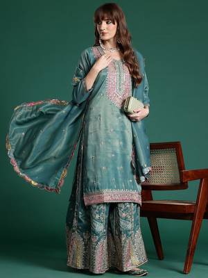 Ethnic Motifs Embroidered Sequinned Kurta with Palazzos & Dupatta 8