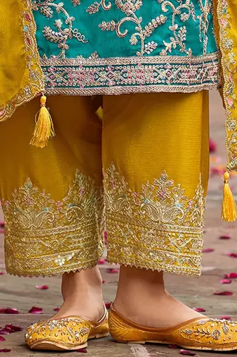 Women Ethnic Motifs Embroidered Regular Kurta with Palazzos & With Dupatta