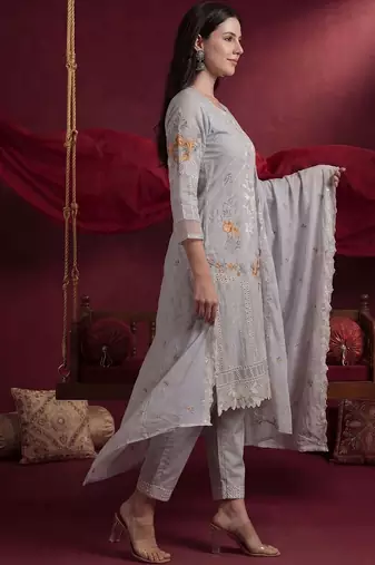 Women Floral Embroidered Regular Thread Work Pure Cotton Kurta with Trousers & With Dupatta