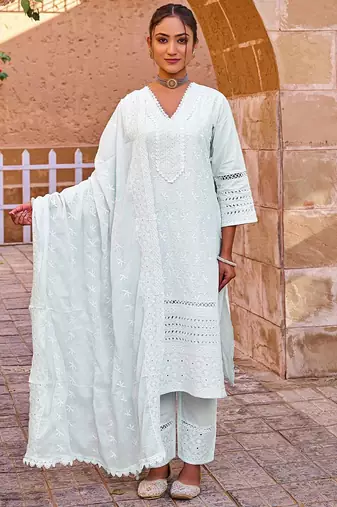 Floral Embroidered Thread Work Pure Cotton Straight Kurta With Trousers & Dupatta