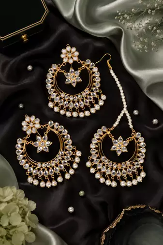 Festive kundan earring tikka set