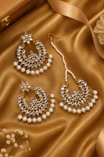 Punjabi designer earring tikka set