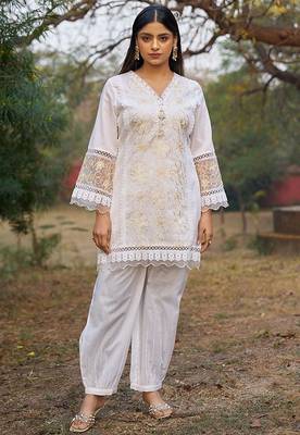 white embroidered  cotton v-neck kurti & salwar 2