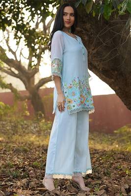 mint embroidered  cotton round neck kurti & trousers 2