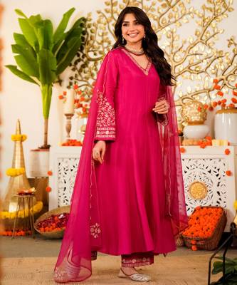 Women's Gorgeous Embroidery Work Viscose Chanderi Fabric Flared Anarkali Pant and Dupatta Set 4
