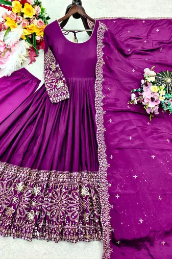 Red silk blend embroidered flared gown set