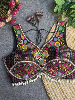Black navratri multi mirror work apple cut blouse 1