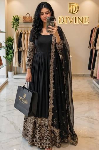 Black silk blend embroidered flared gown set