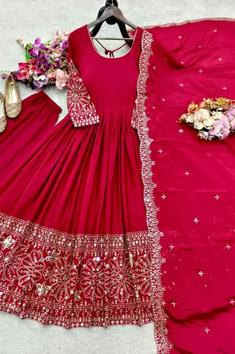 Red silk blend embroidered flared gown set