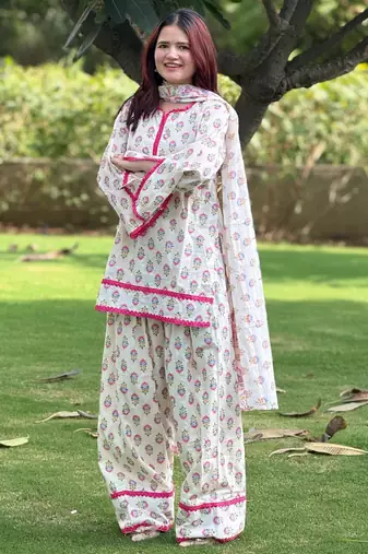 White crepe printed farshi salwar set