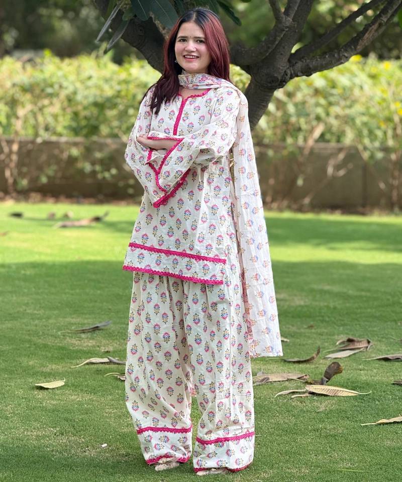 White crepe printed farshi salwar set