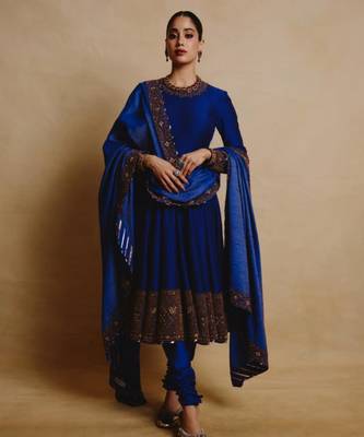 Royal-blue silk blend thread embroidery anarkali set 3