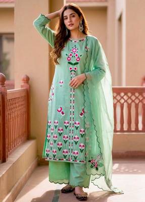 Green silk blend embroidered palazzo set 3