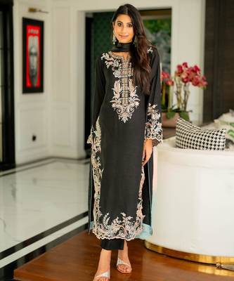 Black rayon embroidered kurta set 3