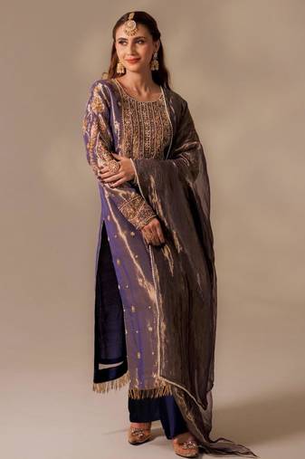 Purple silk blend embroidered kurta set