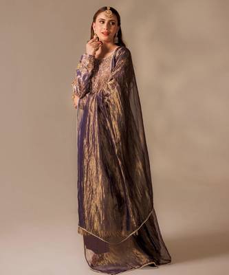 Purple silk blend embroidered kurta set 2