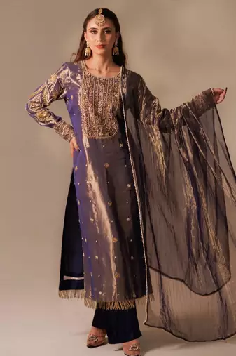 Purple silk blend embroidered kurta set