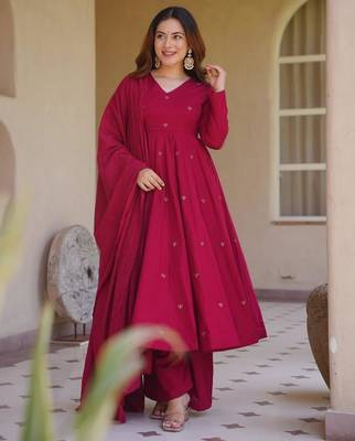Wine silk blend embroidered anarkali set 2