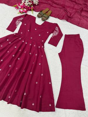 Wine silk blend embroidered anarkali set 4